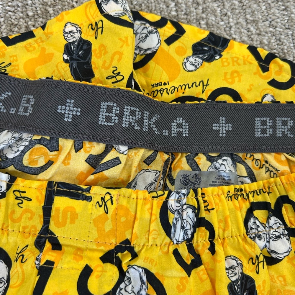 NWOT NEW WARREN BUFFET BERKSHIRE BOXER SHORTS FOR 50 th Anniversary.